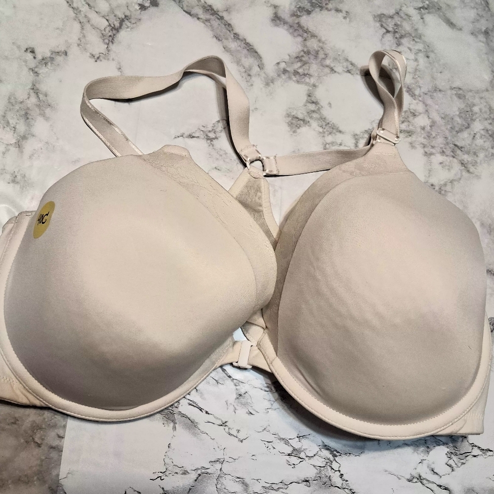Warner's 40C Wired Padded Soft Cream Bra